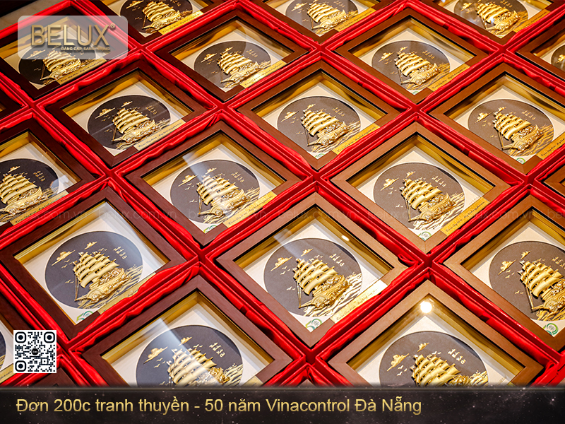 Lô tranh thuyền dát vàng 24k theo yêu cầu&nbsp;